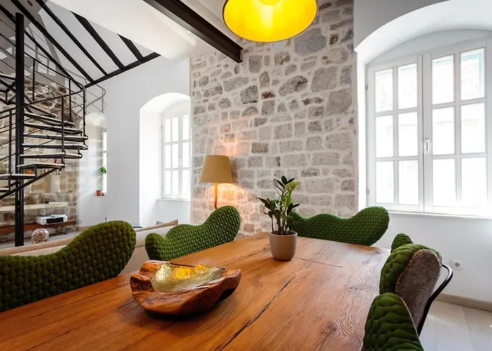 Old Town Luxury House